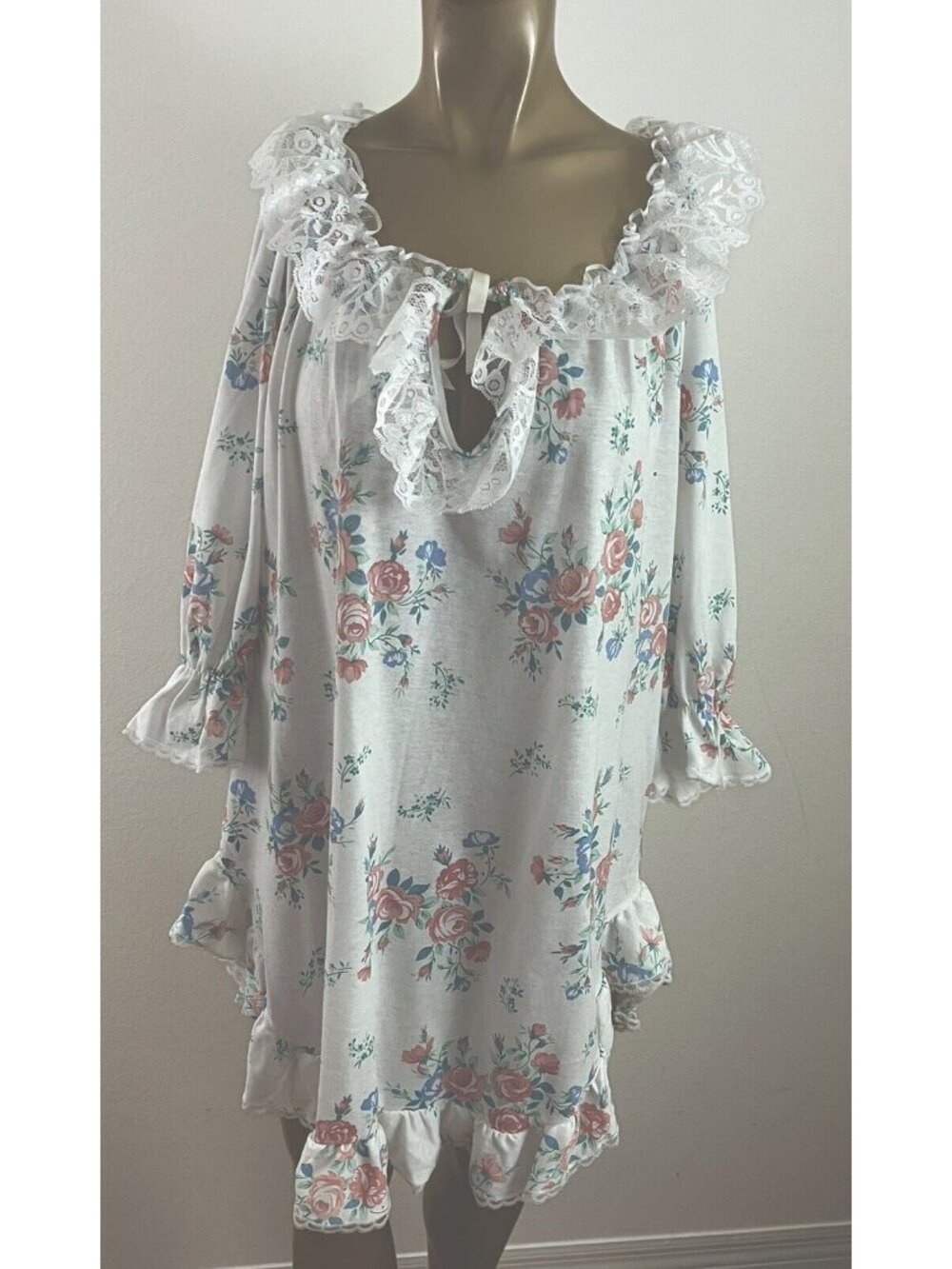 Roaman's Women's White Floral Short Gown Nightgown Cottagecore Floral Coquette